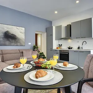 Apartament D&a Luxury With Free Parking, Pula