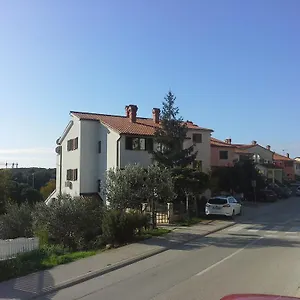 Liliana Apartman